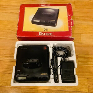 VINTAGE SONY DISCMAN D-11 PERSONAL / PORTABLE (CD) COMPACT DISC PLAYER